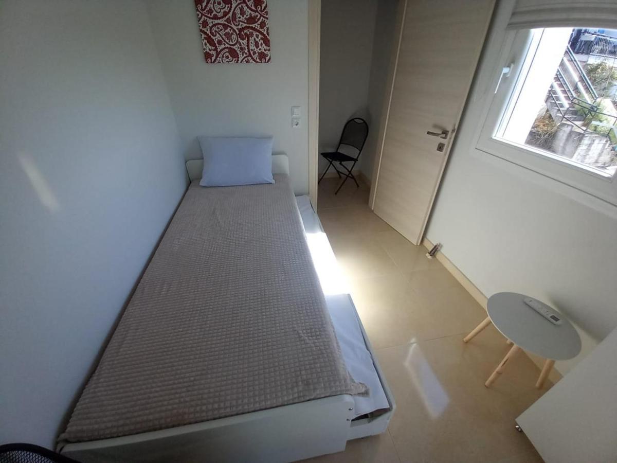 Elenis House Lägenhet Néa Péramos Exteriör bild